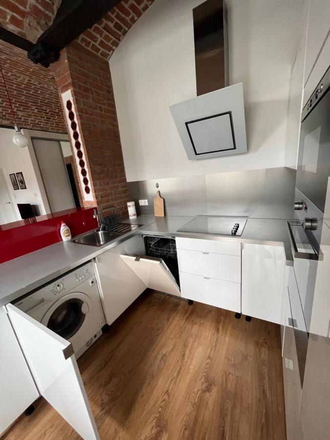 Loft Apartment By Letrent Zyrardow Exterior foto